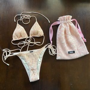 Triangl Set for emmypasser